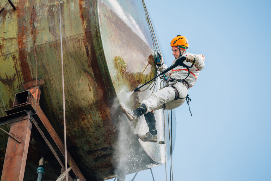 What Does An Industrial Cleaner Do?